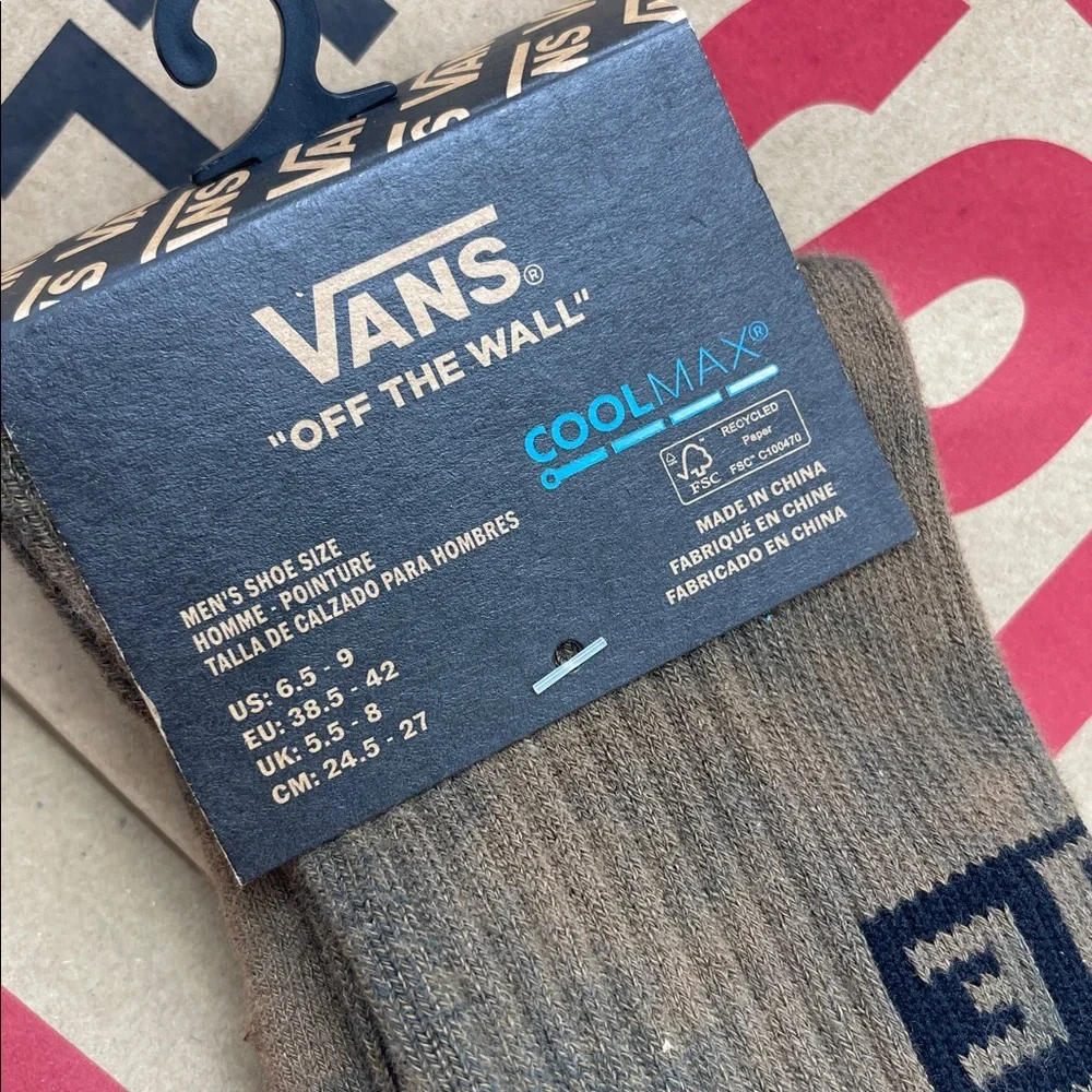 VANS 